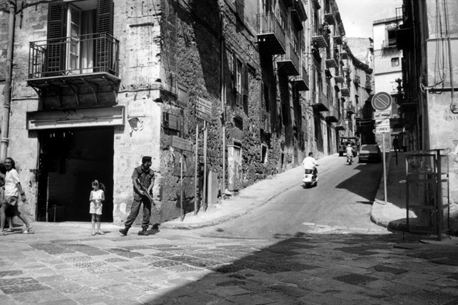 10-Lesercito-a-Palermo