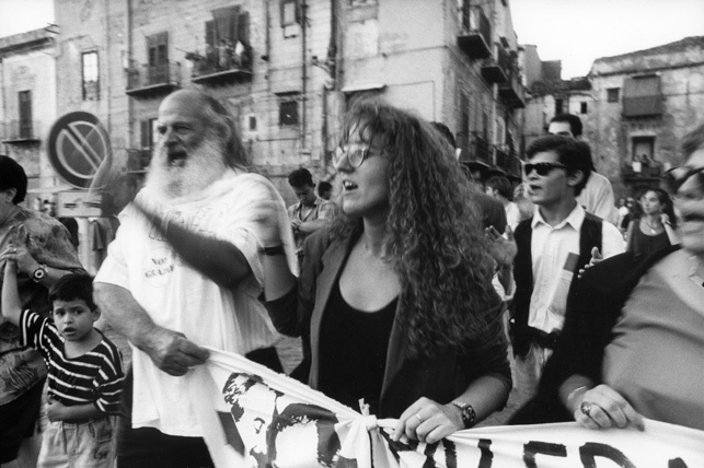 13-Il-padre-dellagente-Nino-Agostino-ucciso-con-la-moglie-Ida-nel-1989